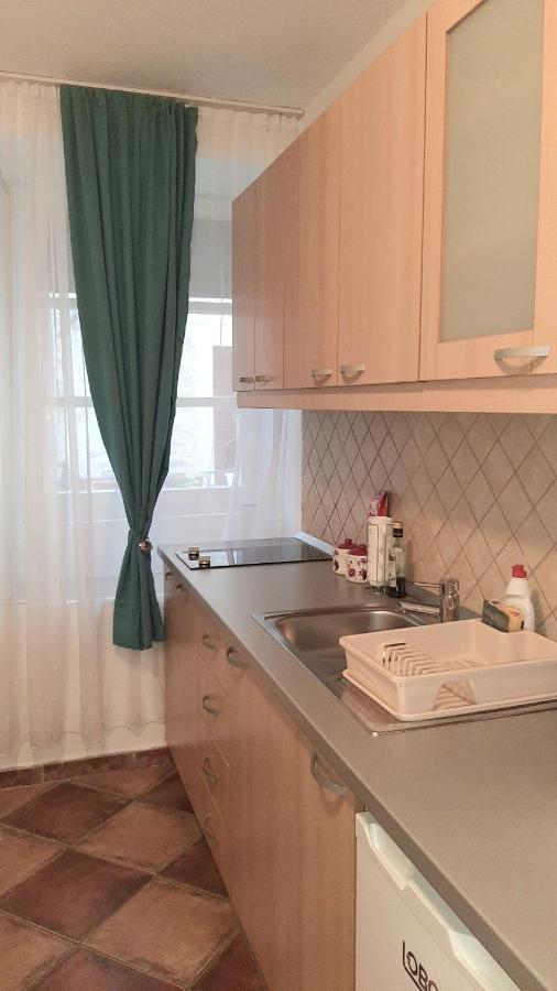 Apartment Ozana Котор Екстериор снимка